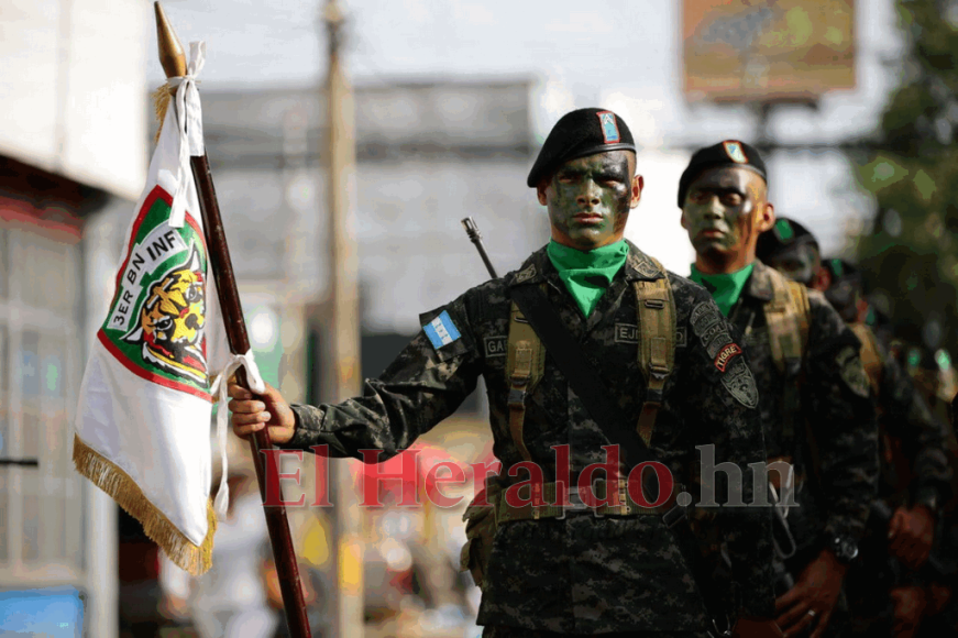 ¡Honor y lealtad! Así fue el desfile de los cadetes de las Fuerzas Armadas de Honduras