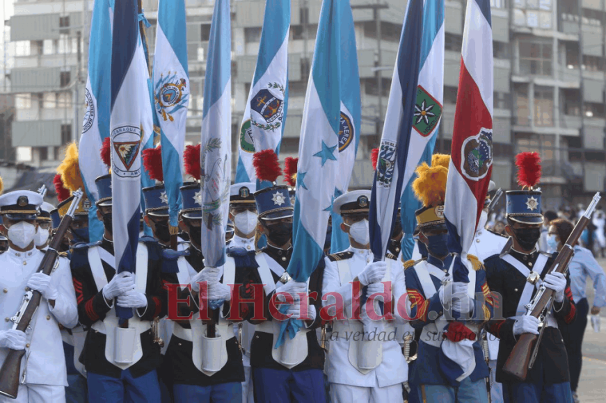 ¡Honor y lealtad! Así fue el desfile de los cadetes de las Fuerzas Armadas de Honduras