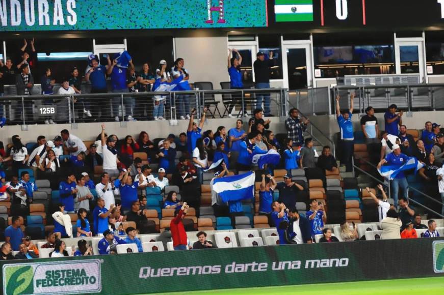 No se vio por la TV: Las imágenes que dejó el Honduras-El Salvador en Houston