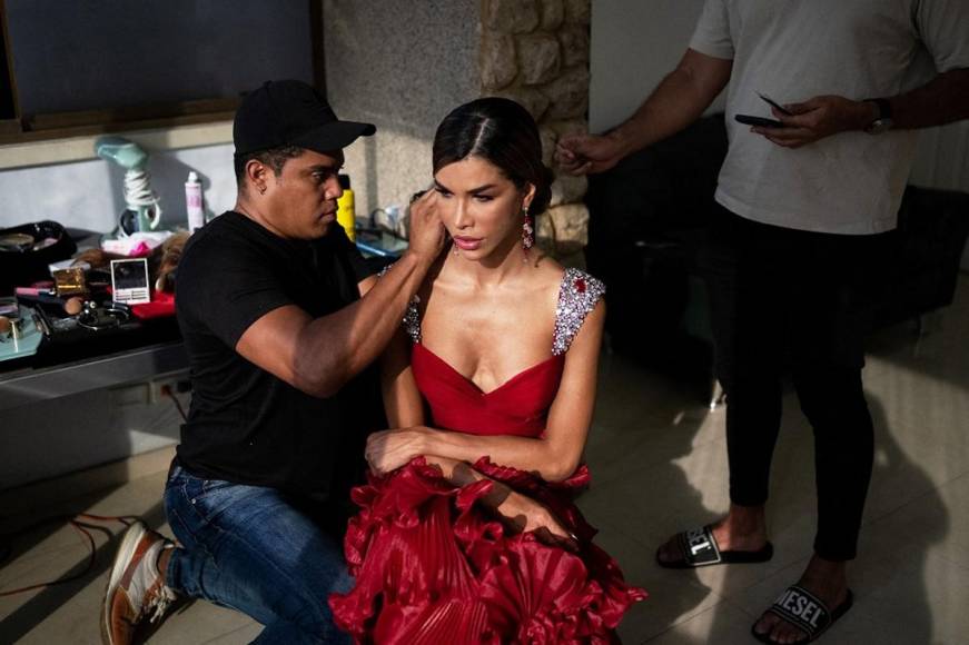 Sofía Salomón, la modelo trans que desea “hacer historia” en el Miss Venezuela