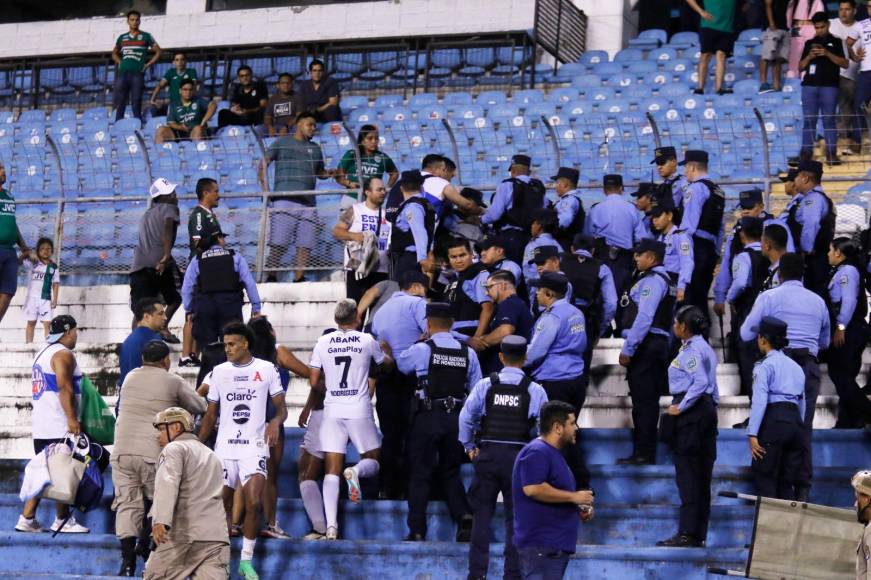 En tremenda pelea termina el Marathón - Alianza por Copa Centroamericana