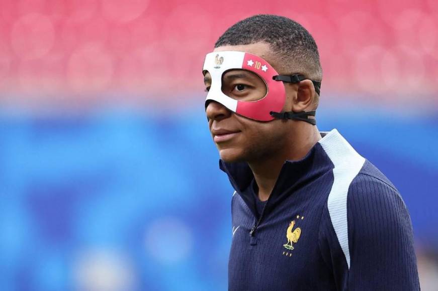 Eurocopa 2024: Kylian Mbappé usará una máscara especial tras la fractura en la nariz