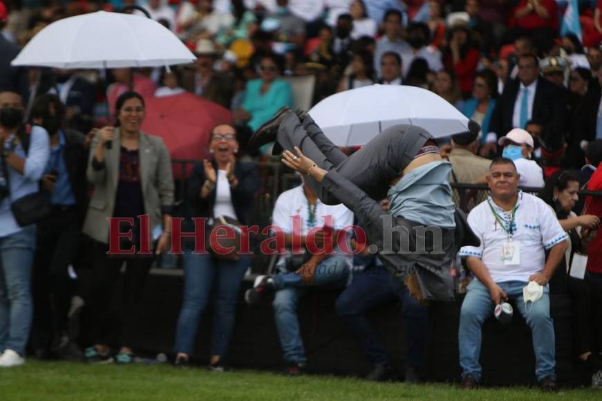 Teófimo López ofreció show de boxeo en las fiestas patrias de Honduras