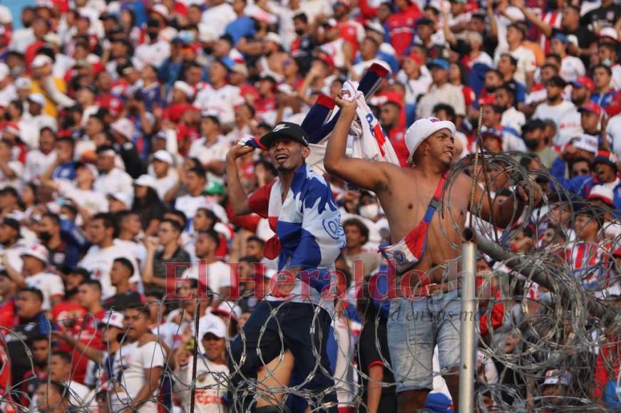 Fiesta, derroche de pasión y orgullo en la semifinal de vuelta entre Olimpia y Motagua