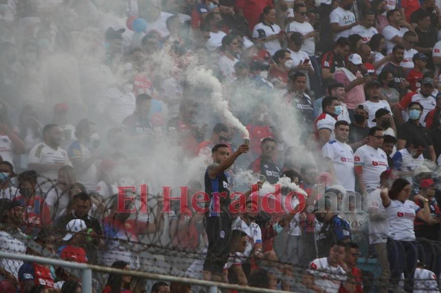 Fiesta, derroche de pasión y orgullo en la semifinal de vuelta entre Olimpia y Motagua