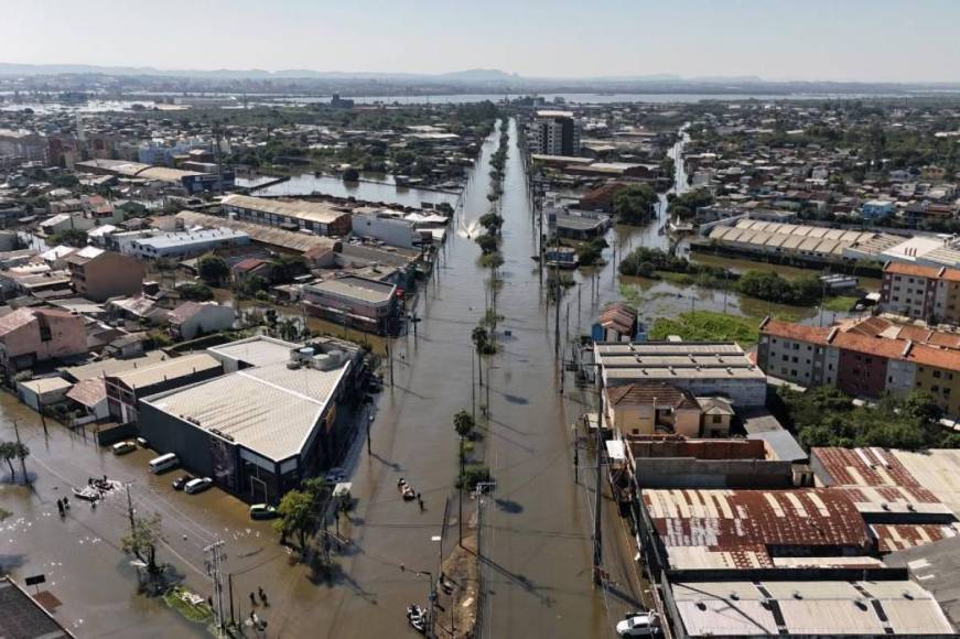 Imágenes impactantes en Brasil: estadios de gremio e Inter afectados por inundaciones