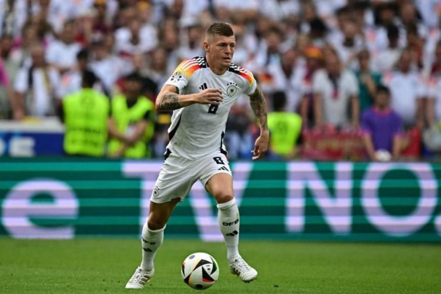 Kroos entre lágrimas, tristeza de Alemania y festejo de España por pase a semifinales de Eurocopa