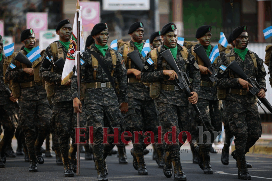 ¡Honor y lealtad! Así fue el desfile de los cadetes de las Fuerzas Armadas de Honduras