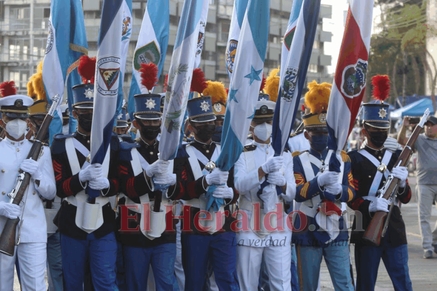 ¡Honor y lealtad! Así fue el desfile de los cadetes de las Fuerzas Armadas de Honduras