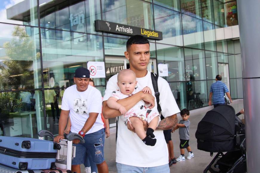 Furor tras la llegada de Palma, ‘Choco’ Lozano y dos legionarios más a la Selección de Honduras