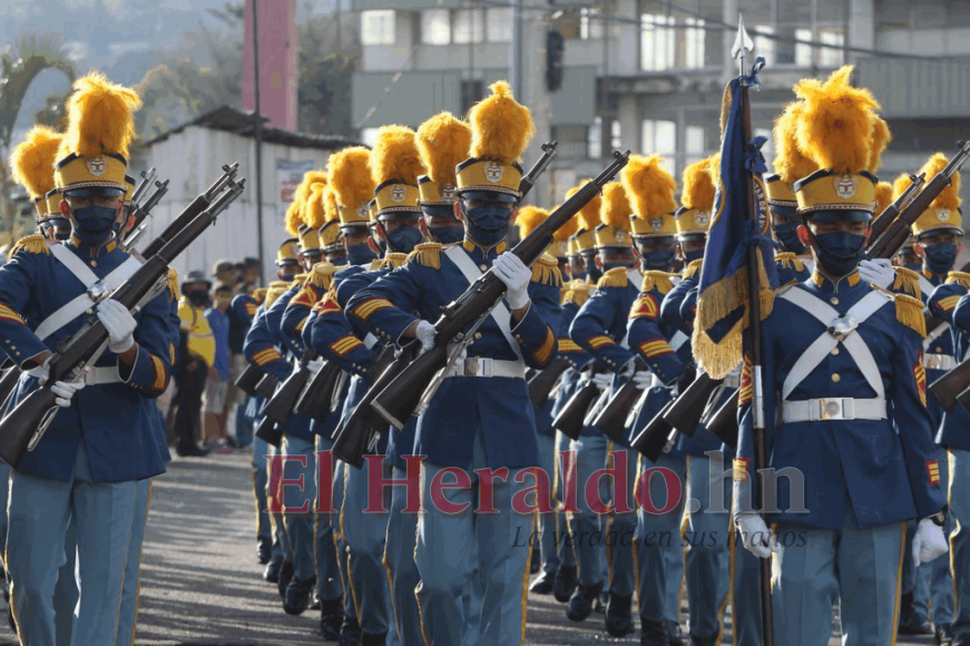 ¡Honor y lealtad! Así fue el desfile de los cadetes de las Fuerzas Armadas de Honduras