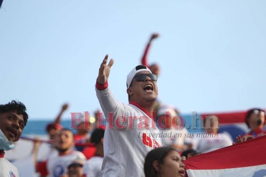 Fiesta, derroche de pasión y orgullo en la semifinal de vuelta entre Olimpia y Motagua