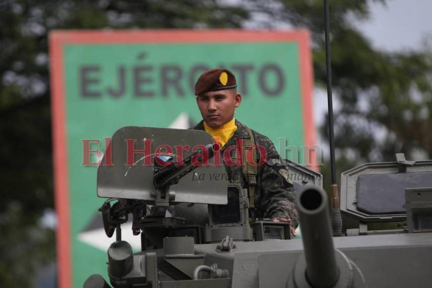 Así se llevó a cabo la ceremonia de celebración por el Día del Soldado