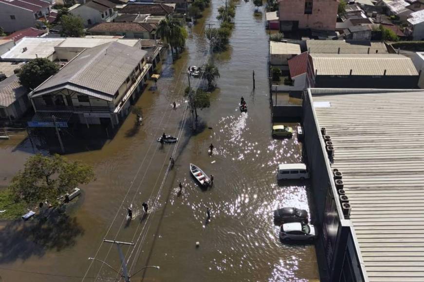 Imágenes impactantes en Brasil: estadios de gremio e Inter afectados por inundaciones