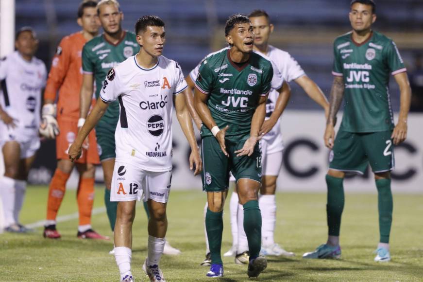 En tremenda pelea termina el Marathón - Alianza por Copa Centroamericana