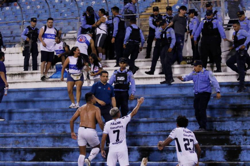 En tremenda pelea termina el Marathón - Alianza por Copa Centroamericana