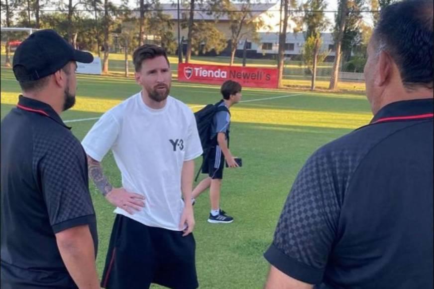 En fotos: Messi y Antonela Roccuzzo causan revuelo en Argentina tras debut de su hijo