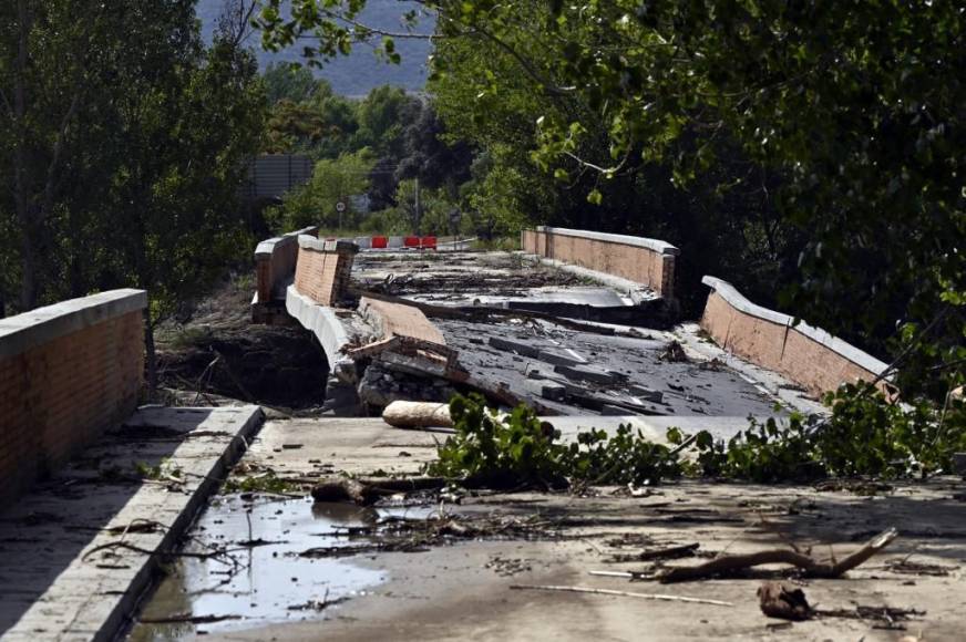 “Abrazado a un árbol por ocho horas”: Ethan, el niño de 10 años que sobrevivió a inundación en Madrid