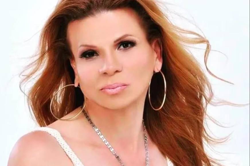 Las fotos del pasado Mhoni Vidente que seguramente no conocías