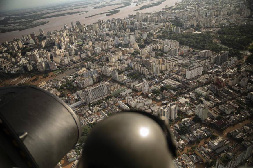 Imágenes aéreas de las inundaciones en Brasil que suman 100 muertes