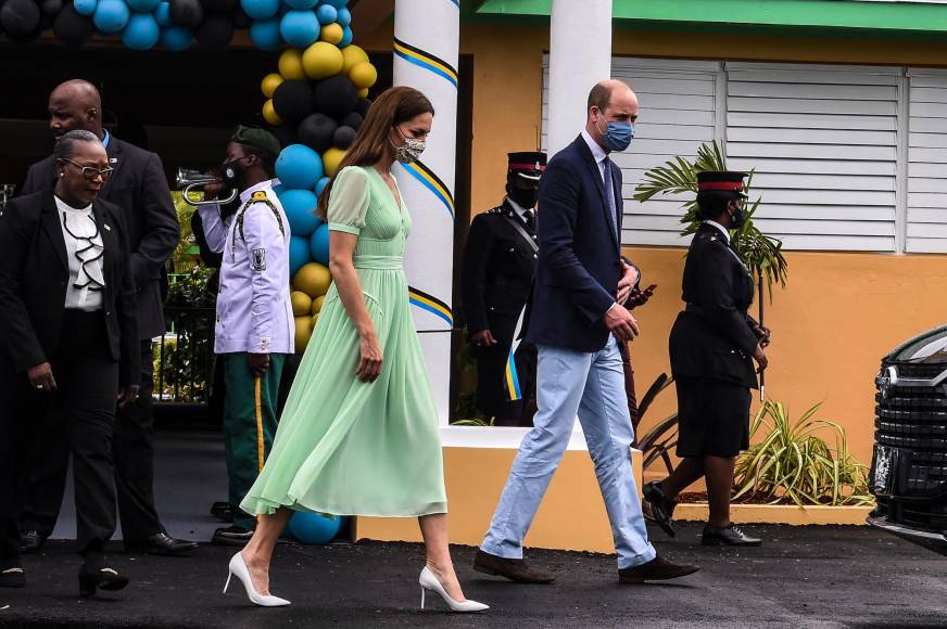 Los “guiños” de vestuario de Kate Middleton durante su viaje por el Caribe