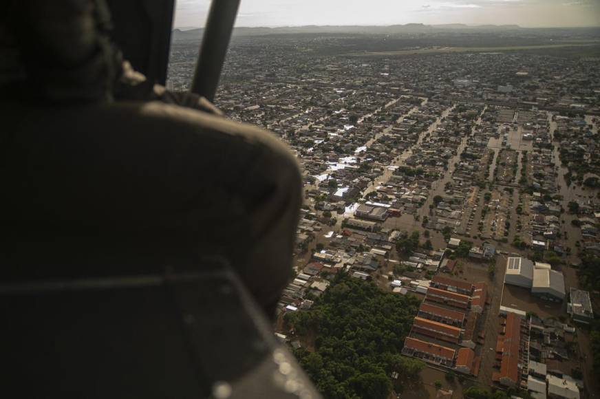 Imágenes aéreas de las inundaciones en Brasil que suman 100 muertes