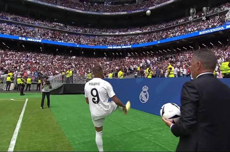 Mbappé imitó a Cristiano Ronaldo en su presentación con Real Madrid y el regalo de Florentino