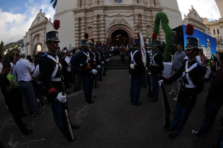 Fe y devoción en peregrinación por el 277 hallazgo de la Virgen de Suyapa