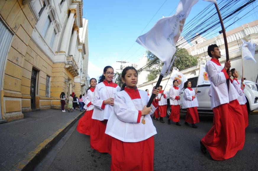 Fe y devoción en peregrinación por el 277 hallazgo de la Virgen de Suyapa