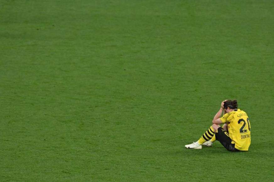 Las triste imágenes del Borussia Dortmud tras perder final contra Real Madrid