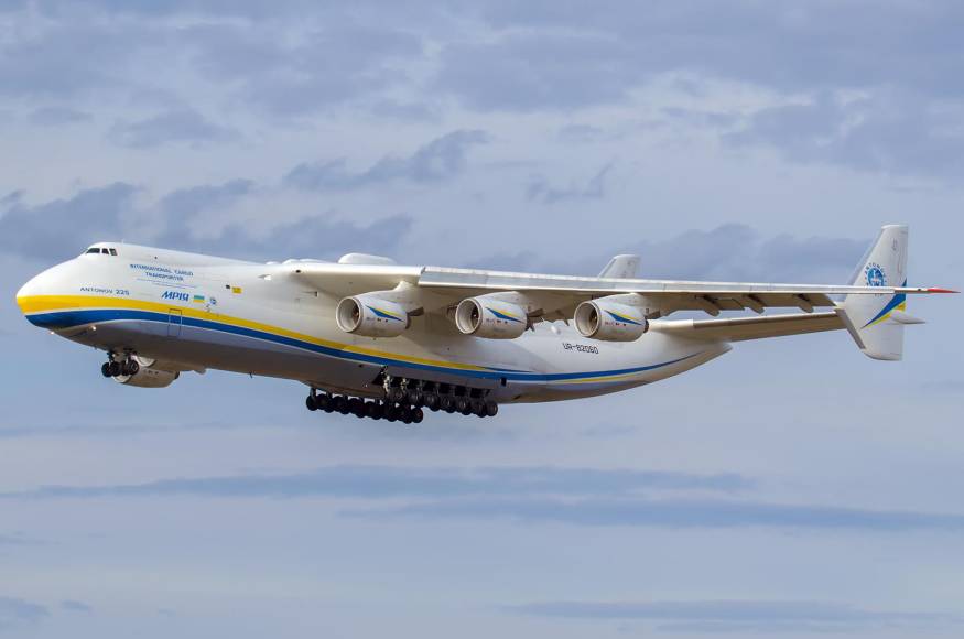 Antónov An-225, el avión más grande del mundo destruido por Rusia