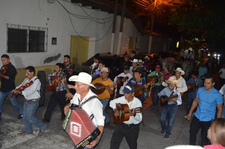 Choluteca celebra tradicional boda campesina en marco de su feria patronal