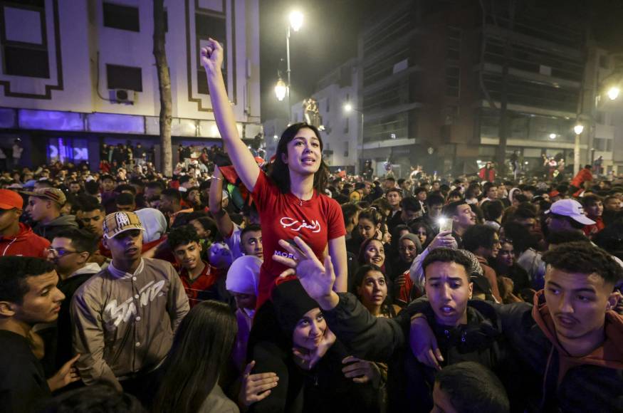 Portuguesas y españolas, altas y rubias: así son las mujeres que engalanan los octavos de final en Qatar 2022