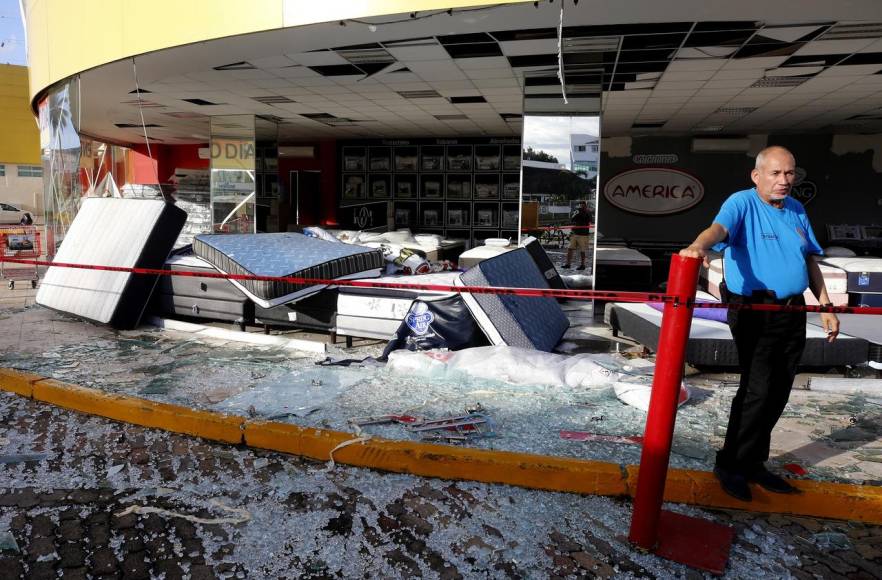 Muertes, inundaciones y destrozos deja Lidia a su paso por México