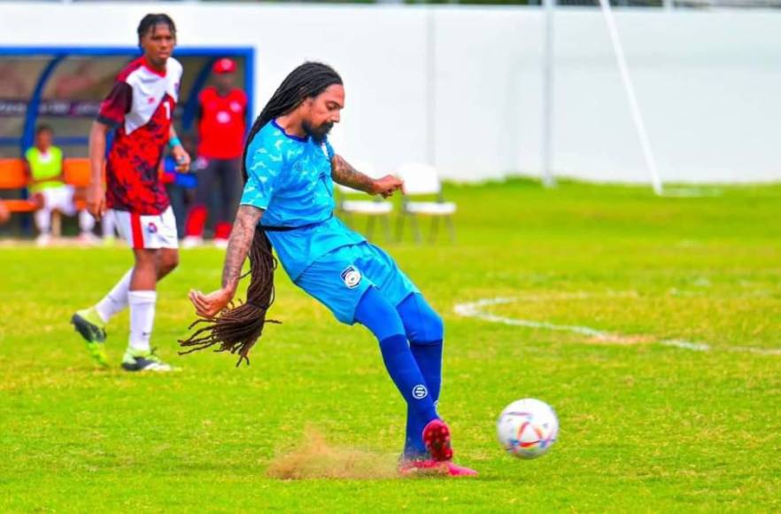 Aedan Scipio, el futbolista con el pelo largo que se volvió viral ¿de dónde es?