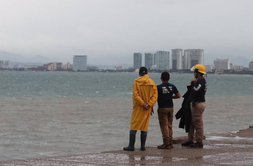 Muertes, inundaciones y destrozos deja Lidia a su paso por México