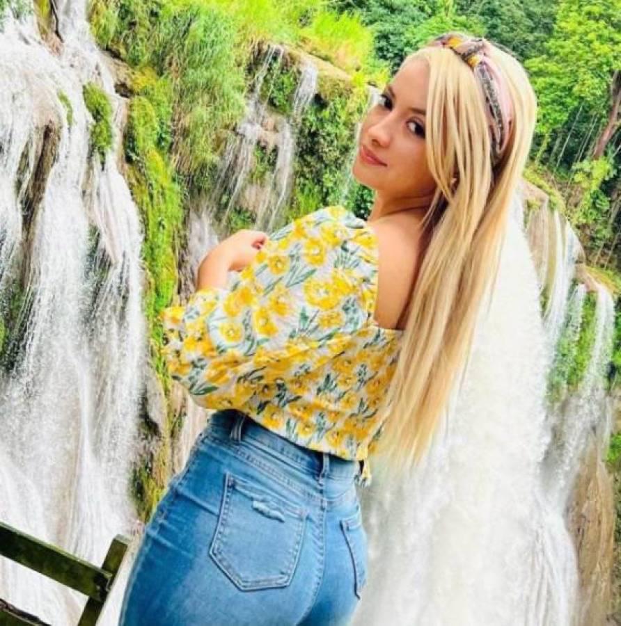 Futbolista de Olimpia le propone matrimonio a la “Barbie” de Honduras: Así se lo pidió