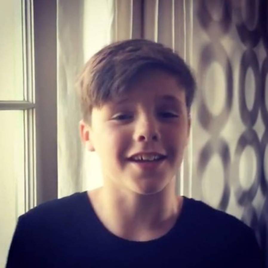 Hijo de David y Victoria Beckham sorprende en Instagram con su melodiosa voz