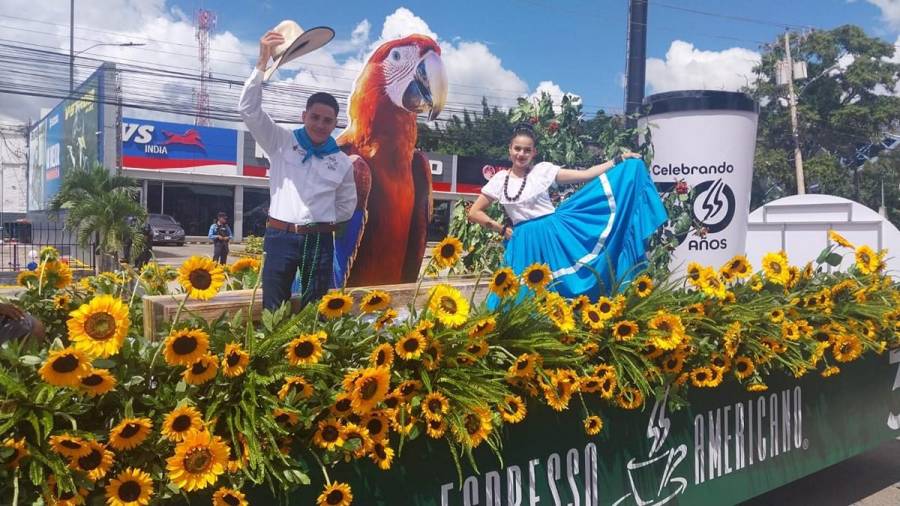 Alegría y sabor: el ambiente en el Carnaval de Tegucigalpa