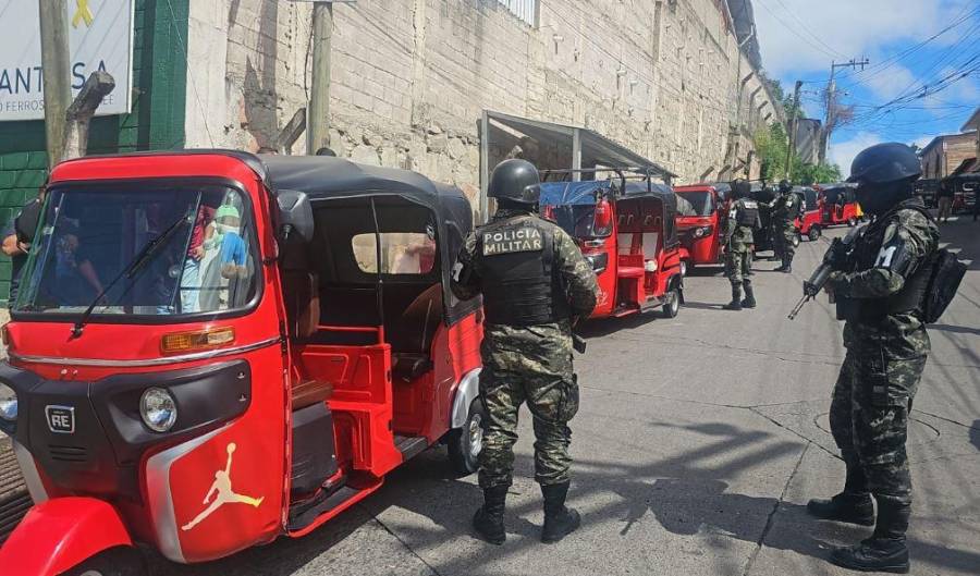 Sitiada y sin mototaxis quedó la Villa Cristina tras ataque a patrulla policial