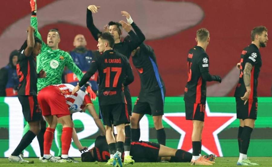 Fuertes imágenes: así quedó la cara de Pau Cubarsí tras recibir patada en Champions League