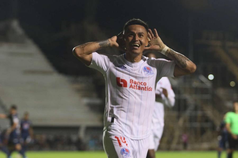 No se vio: Eufórica celebración de Andy Najar, Rodrigo Auzmendi héroe y penales no pitados