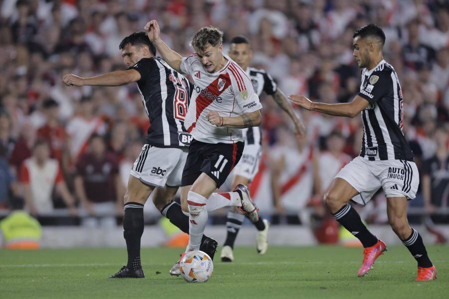 Eliminados: Tristeza de la afición de River y locura de brasileños por pase a final de Copa Libertadores