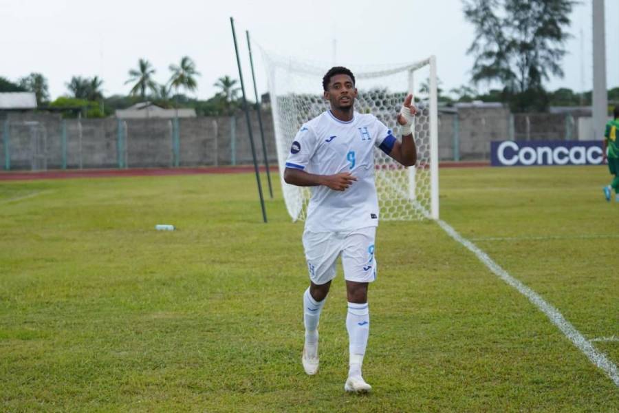 Honduras y su alineación para jugarse la clasificación ante Jamaica en Nations League