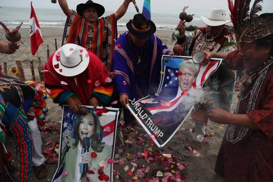 Con ritual en la playa, Chamanes envían suerte a Harris y Trump desde Lima, Perú