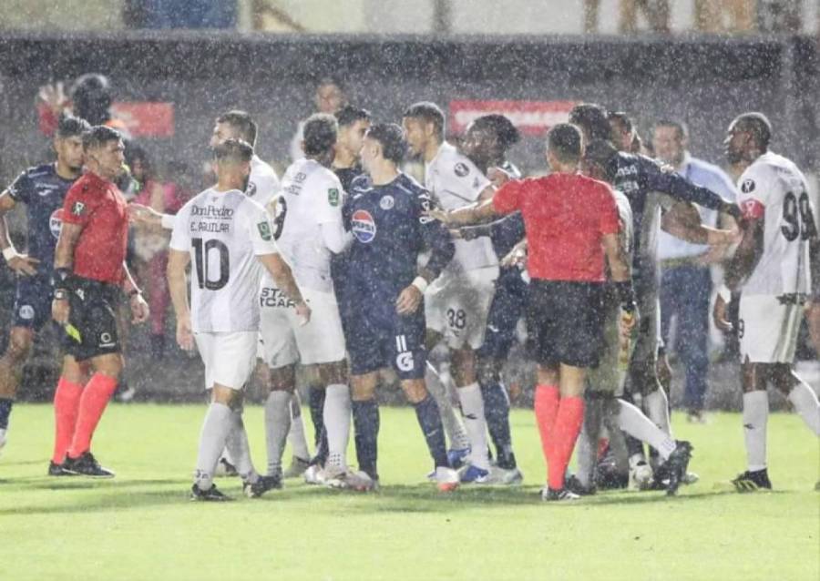 La tristeza de Motagua, berrinche de Rubilio y la pelea que hubo entre jugadores