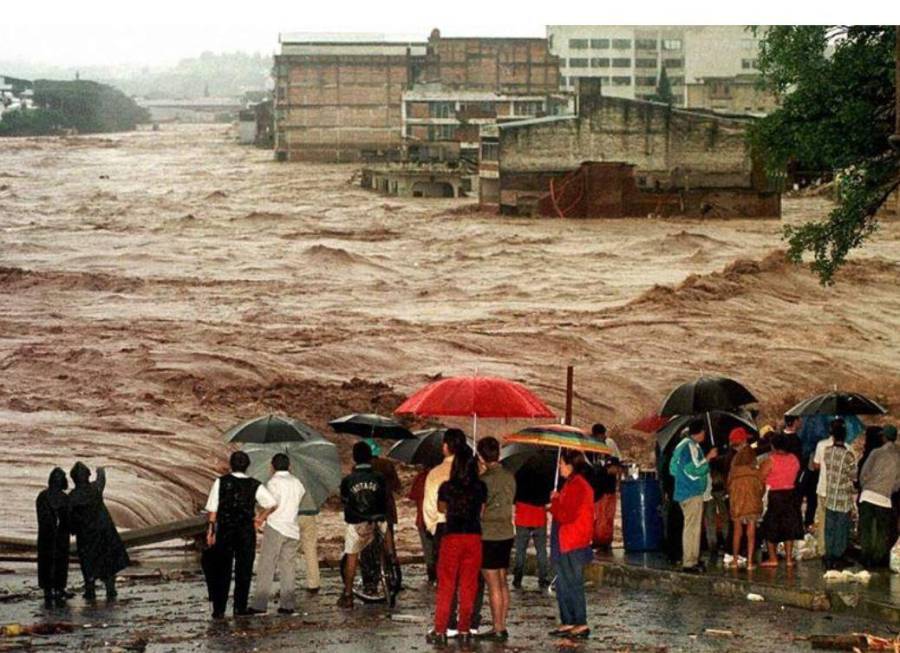 Así se vivió el huracán Mitch en Honduras: los duros recuerdos a 26 años de su paso devastador