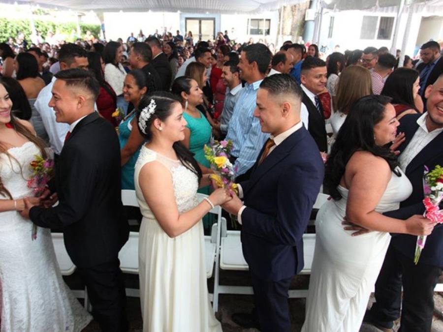 Conozca los requisitos para aplicar a las bodas gratis de la AMDC