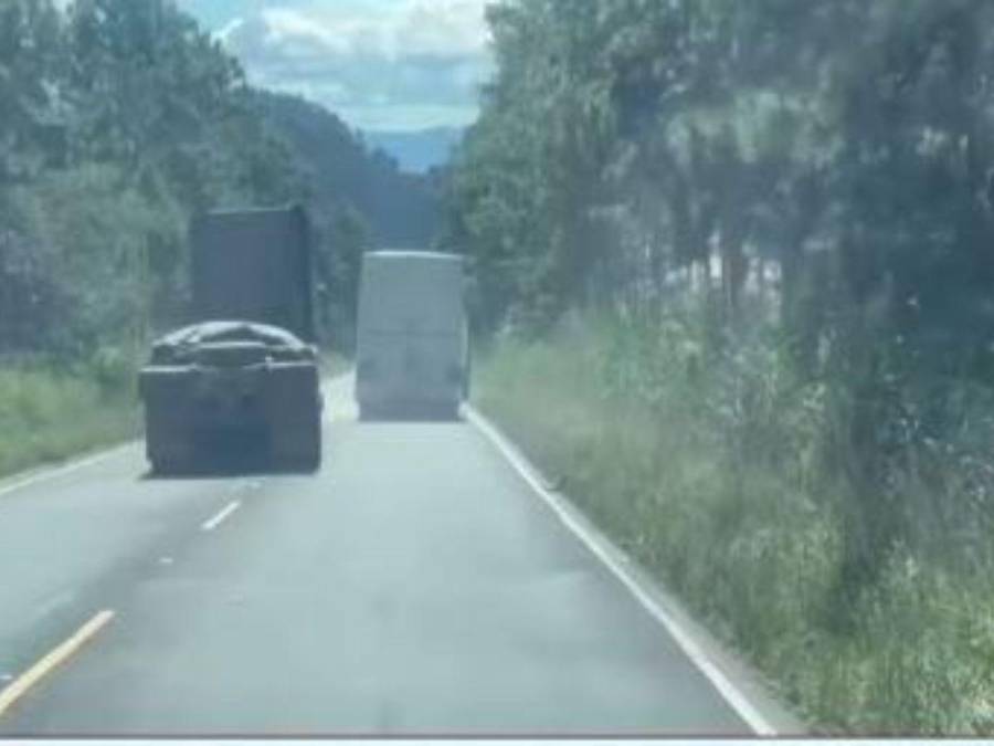 Lo que no sabías de Elías Valladares, el conductor de una rastra que salvó a pasajeros de bus