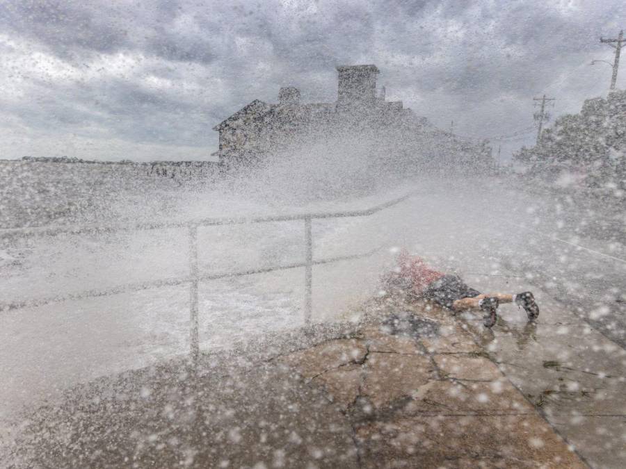 Cuatro muertos y familias sin viviendas: daños provocados por el huracán Helene